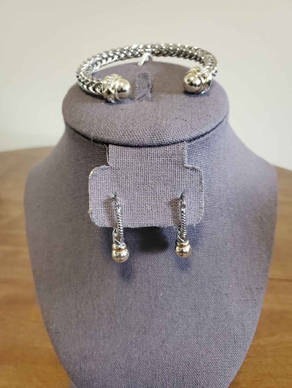 Sterling Silver Twisted Cuff Bracelet and Drop Earrings Set - Silver
